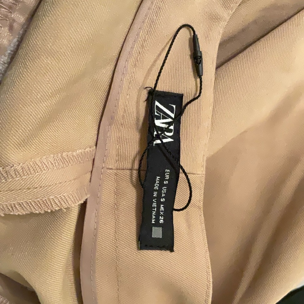 Zara Beige Straight Pants - Picture 2 of 3